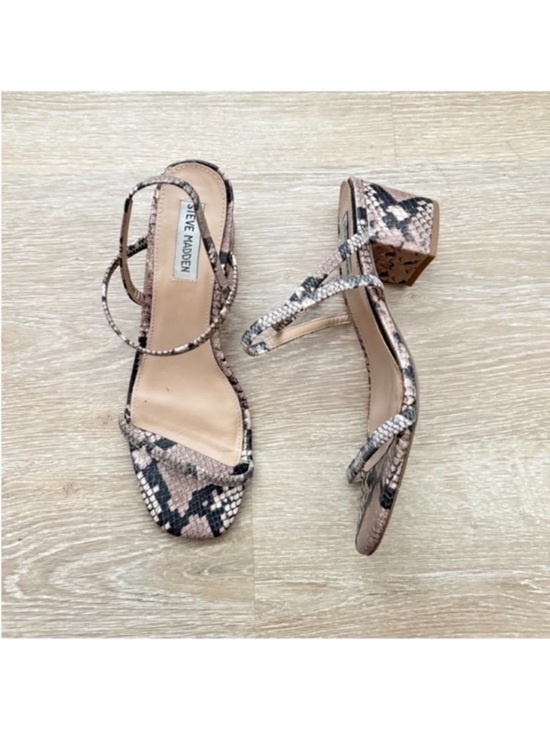 Steve Madden Shoes - Steve Madden Snake Print Block Heel Sandal size 9